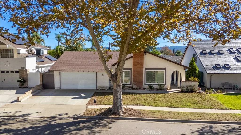 Simi Valley, CA 93065,2430 Greensward Street North