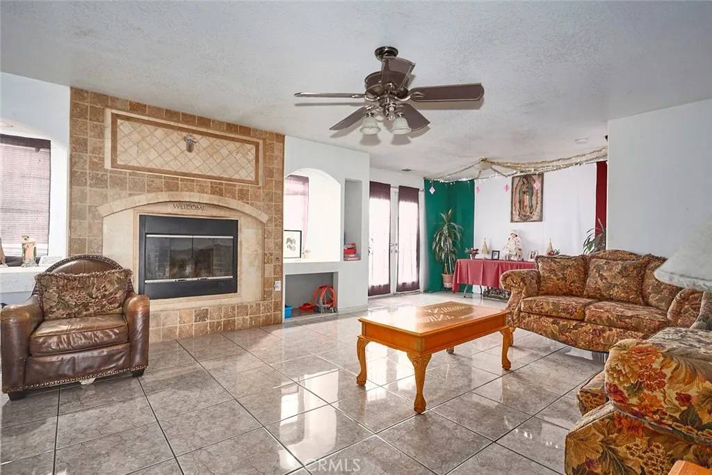 Barstow, CA 92311,34473 Ash Road