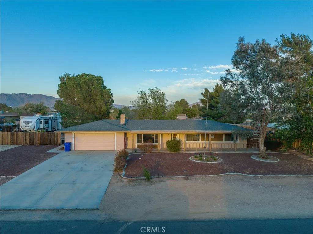 Apple Valley, CA 92307,21844 Carlisle Road