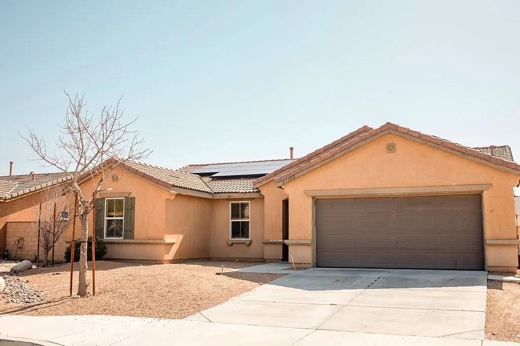 Lancaster, CA 93535,43128 33rd E Street