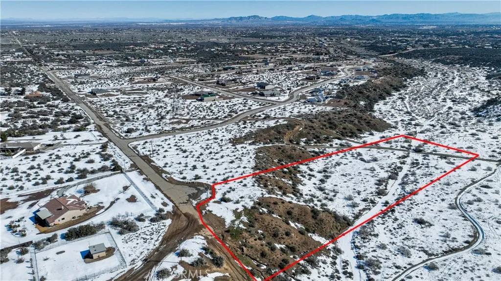 Phelan, CA 92371,7727 Capelin