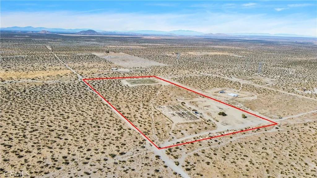 Pinon Hills, CA 92372,15745 Silver Rock
