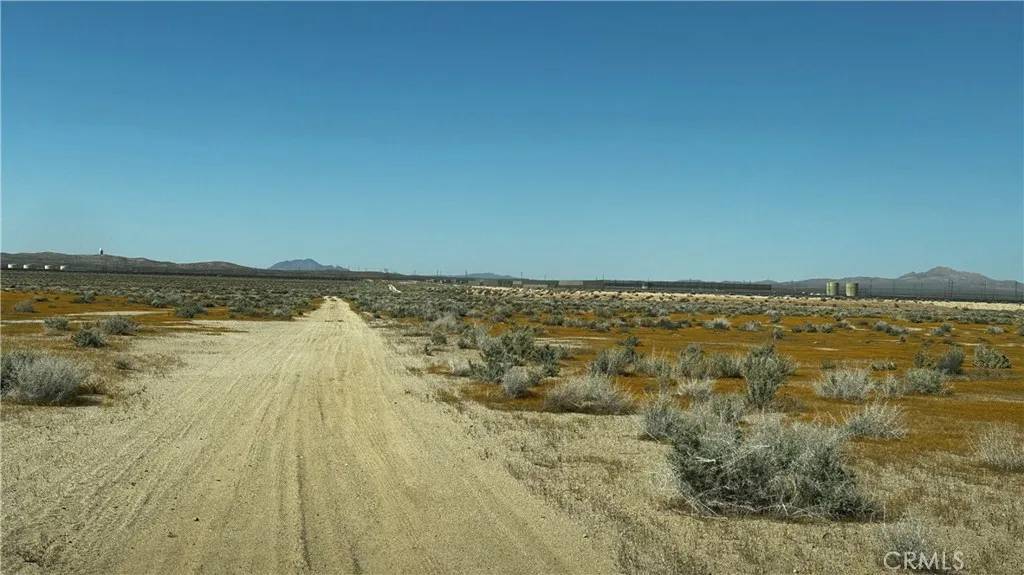 Kramer Junction, CA 93516,8108 Hwy 58