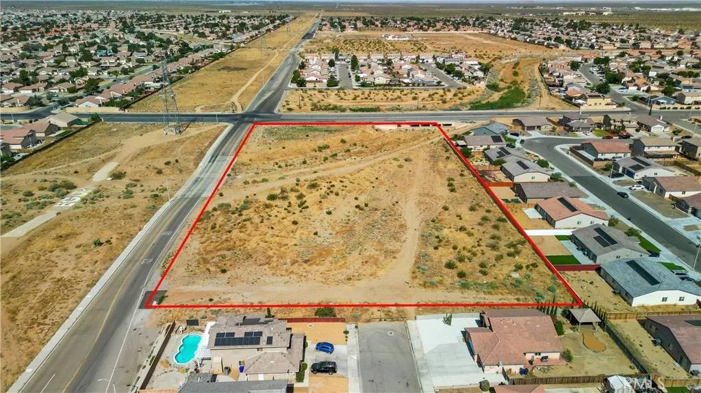 Adelanto, CA 92301,0 Bellflower