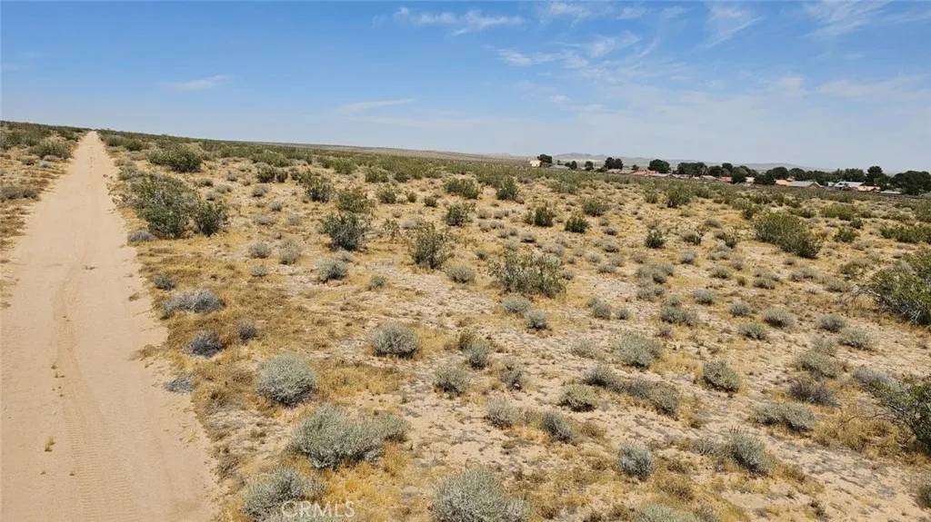 Helendale, CA 92342,1 Mountain Springs