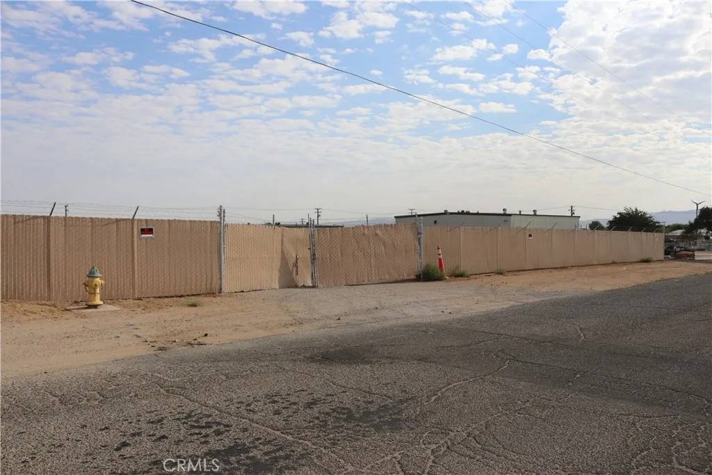 Hesperia, CA 92345,0 Catalpa