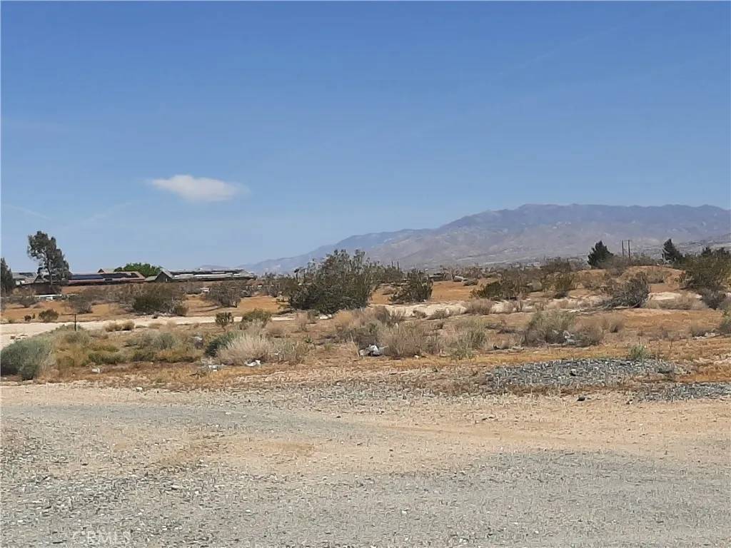Apple Valley, CA 92308,0 Bear Valley