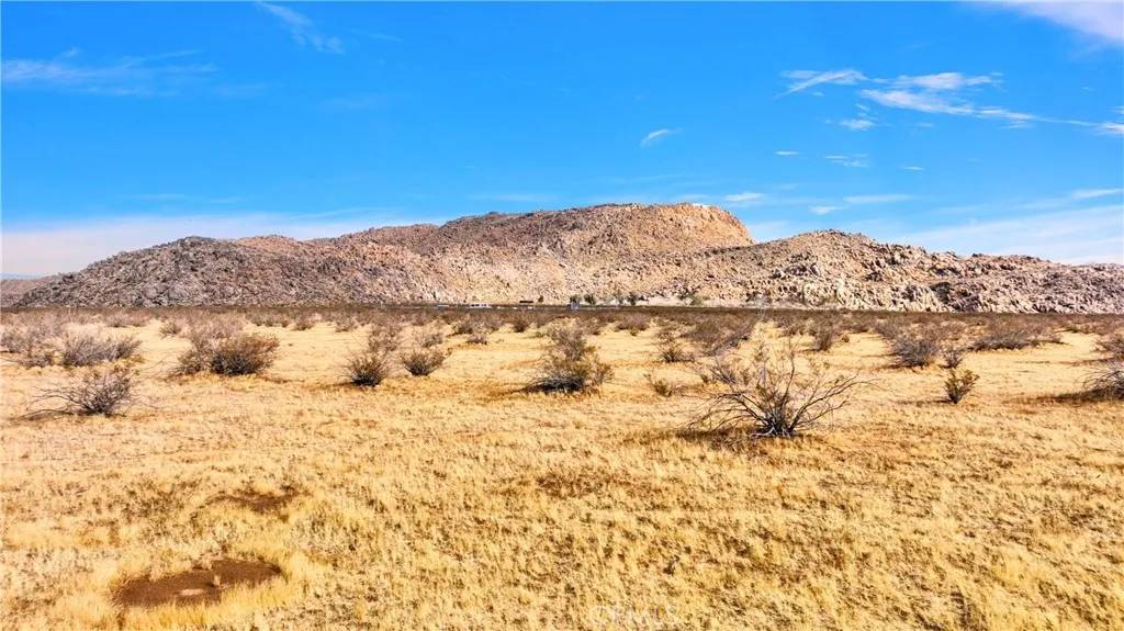 Apple Valley, CA 92308,0 Dover