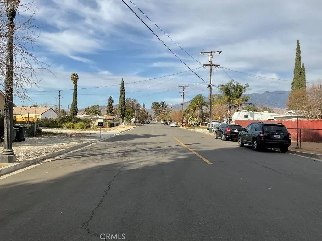 Beaumont, CA 92223,1127 Edgar Avenue
