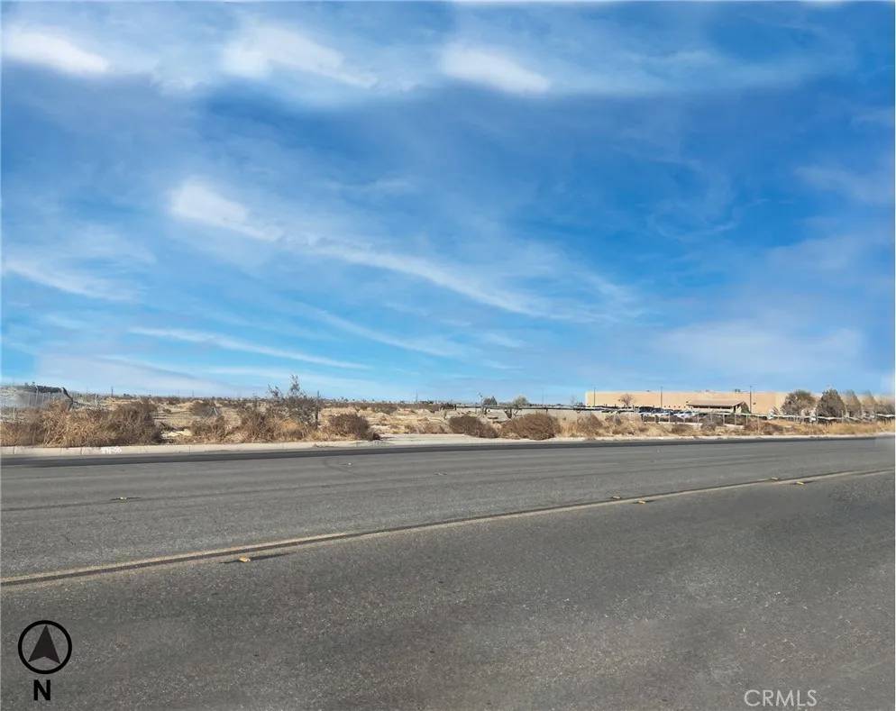 Adelanto, CA 92301,0 Rancho