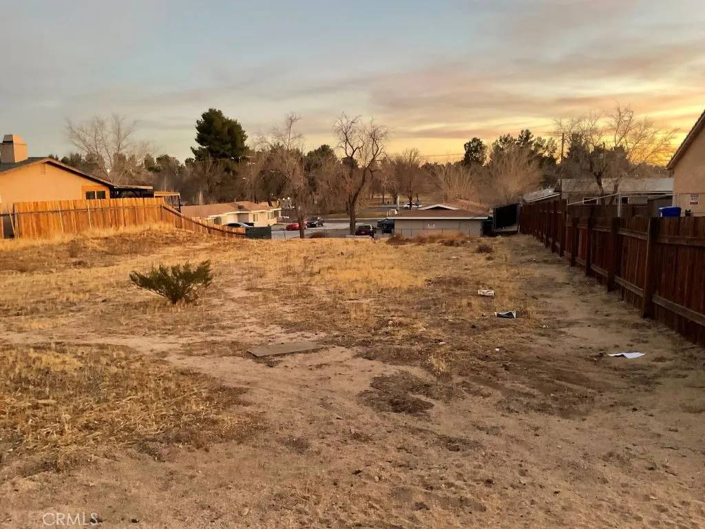 Victorville, CA 92395,0 Molino