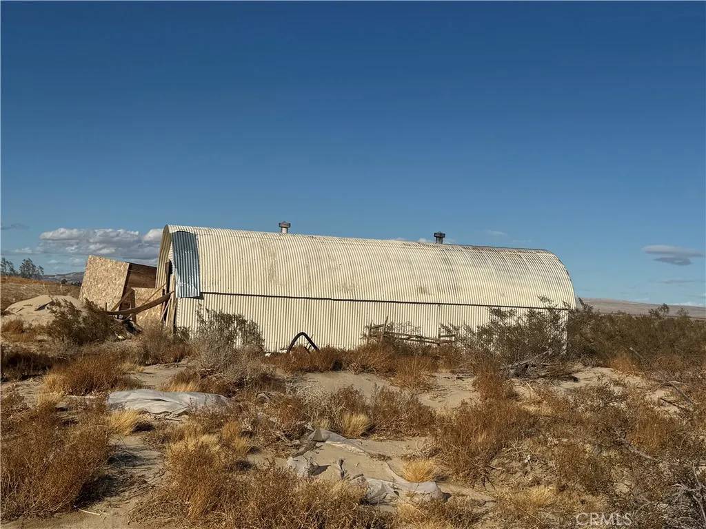 Newberry Springs, CA 92365,46275 Palma Vista Road