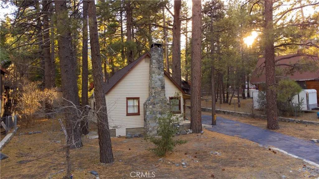 Wrightwood, CA 92397,1779 Virginia Street