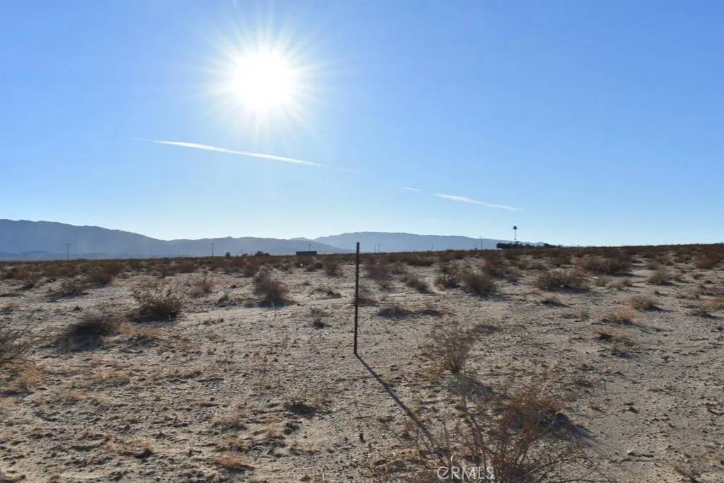 29 Palms, CA 92277,0 Frontier