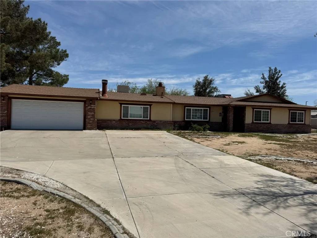 Apple Valley, CA 92307,13771 Wawona Road