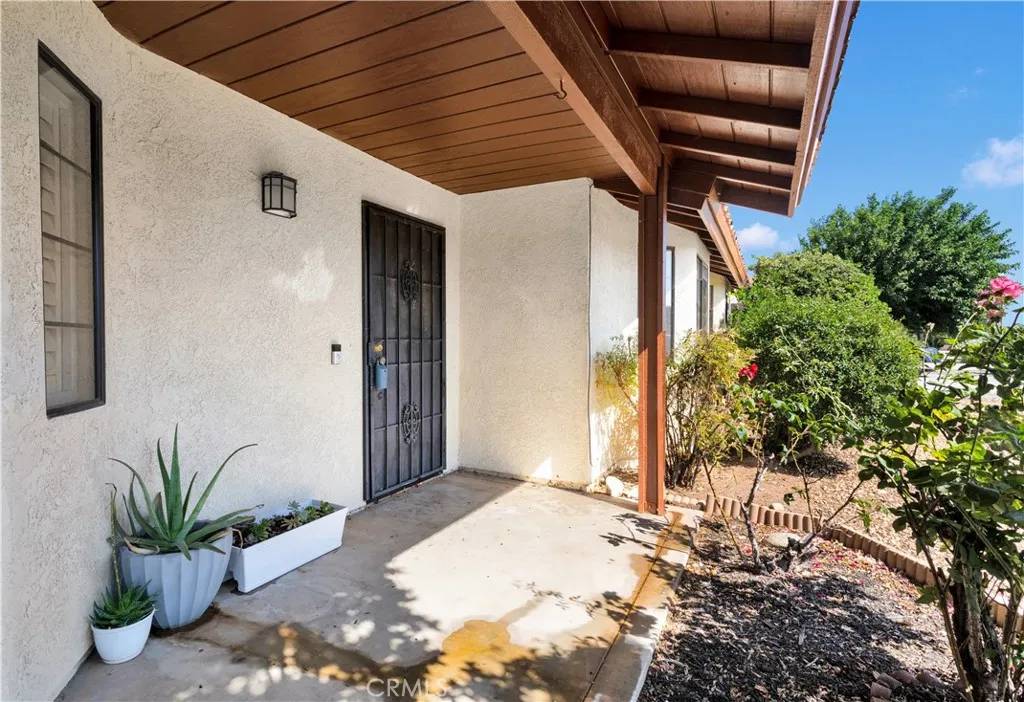 Hesperia, CA 92345,7636 Madera Avenue