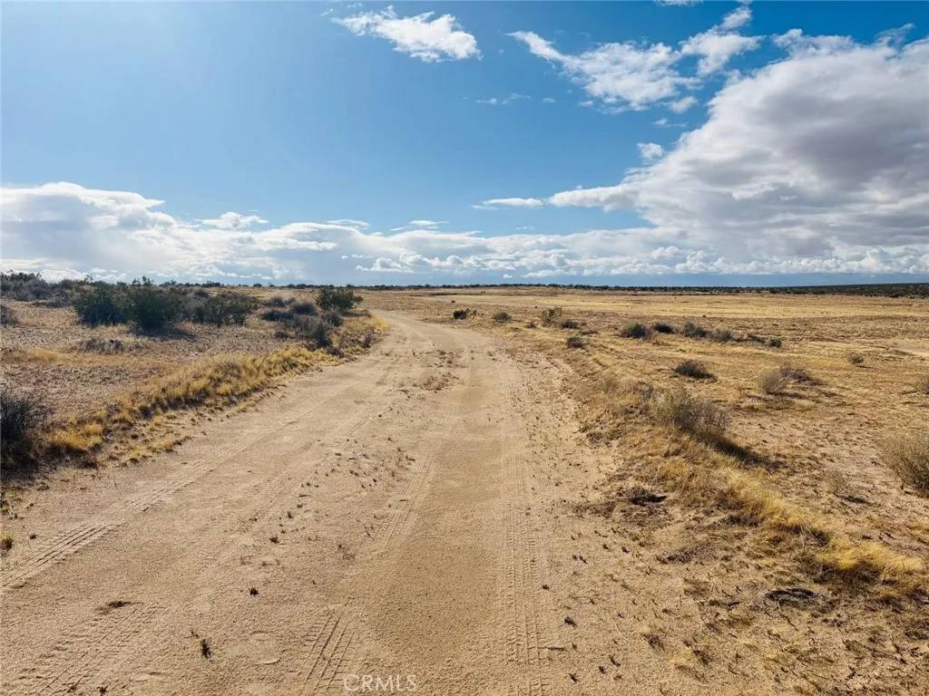 Hinkley, CA 92347,0 Hinkley