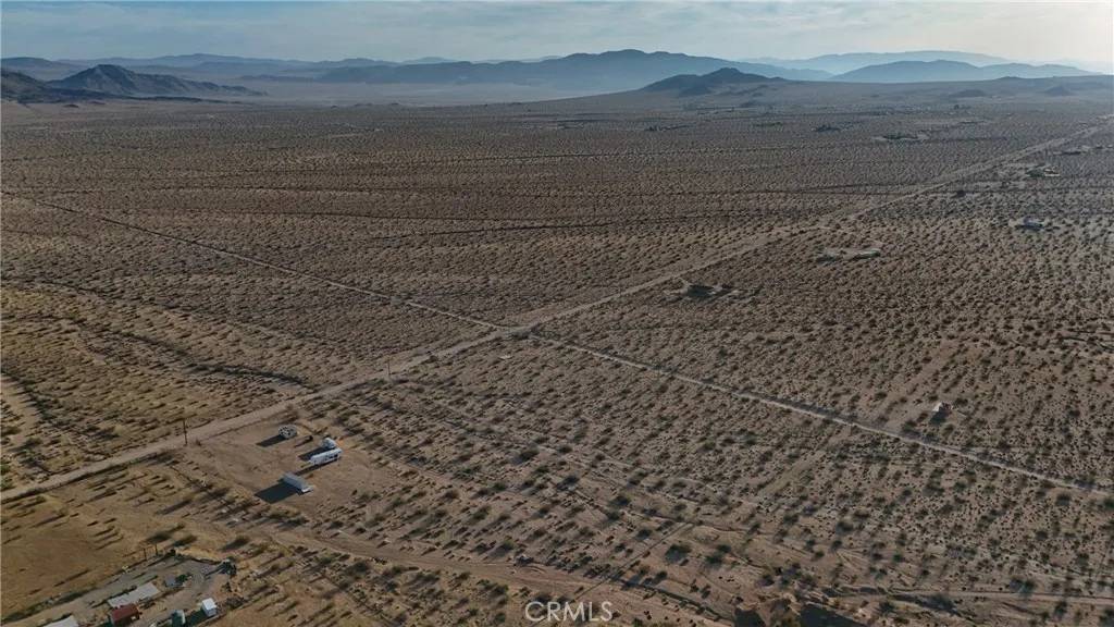 Landers, CA 92285,747 Joshua Tree