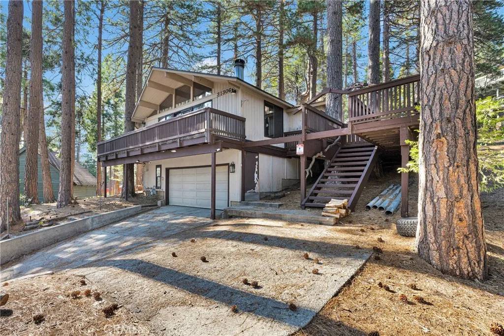 Running Springs, CA 92382,31306 Circle View Drive
