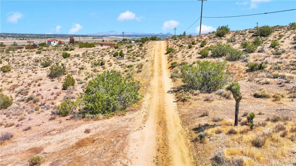 Apple Valley, CA 92308,0 Piedmont