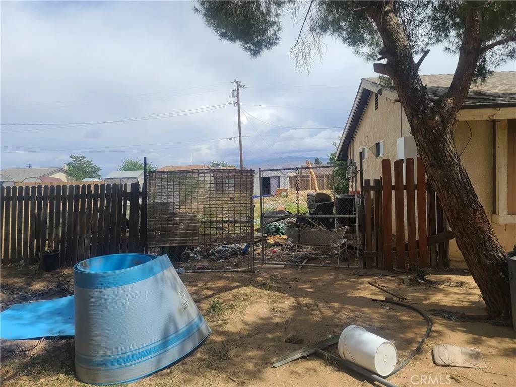 Apple Valley, CA 92308,11465 Saratoga Road