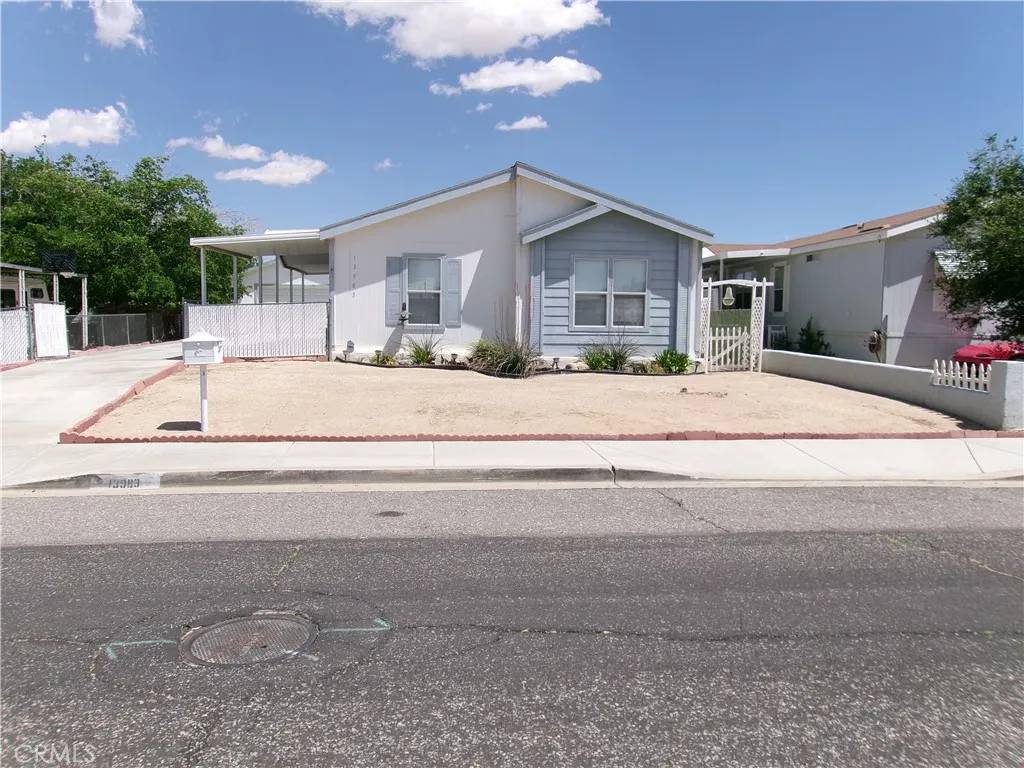 Victorville, CA 92395,13983 silver lake pl