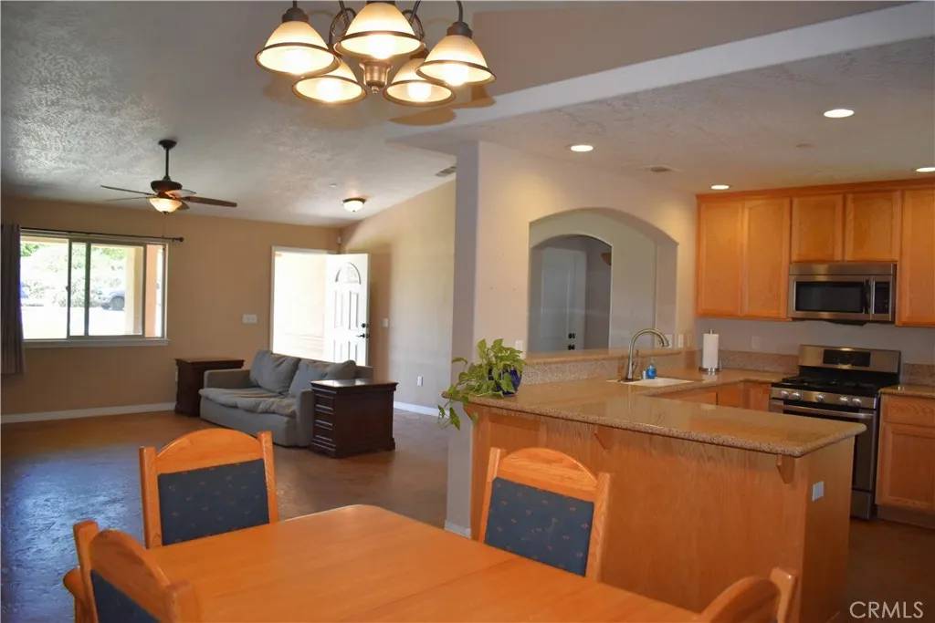 Hesperia, CA 92345,8065 Oxford Avenue