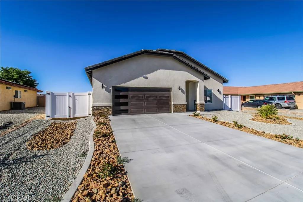 Helendale, CA 92342,14812 Crofton Lane
