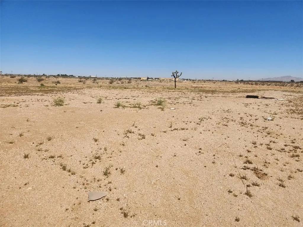 Hesperia, CA 92345,0 Fresno