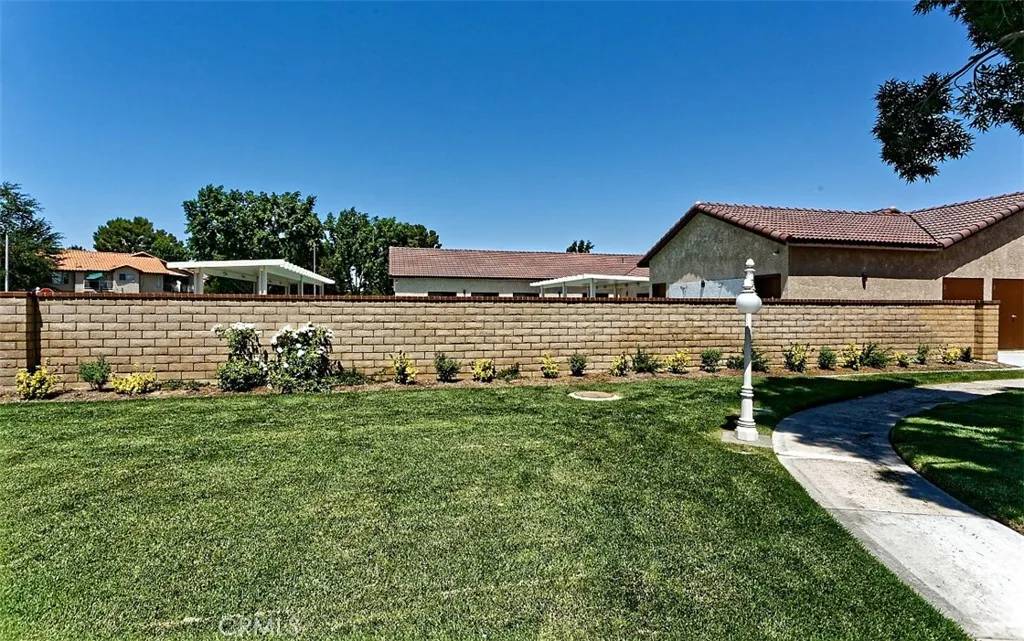 Apple Valley, CA 92308,19236 Cottonwood Drive