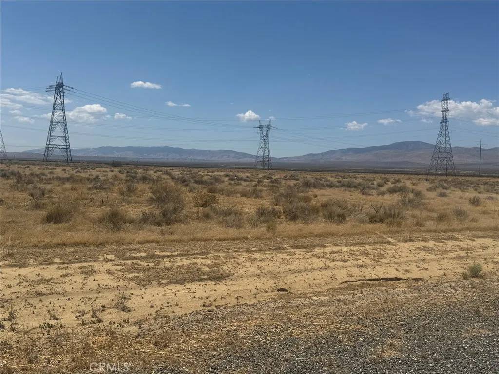 Rosamond, CA 93560,0 Edwards