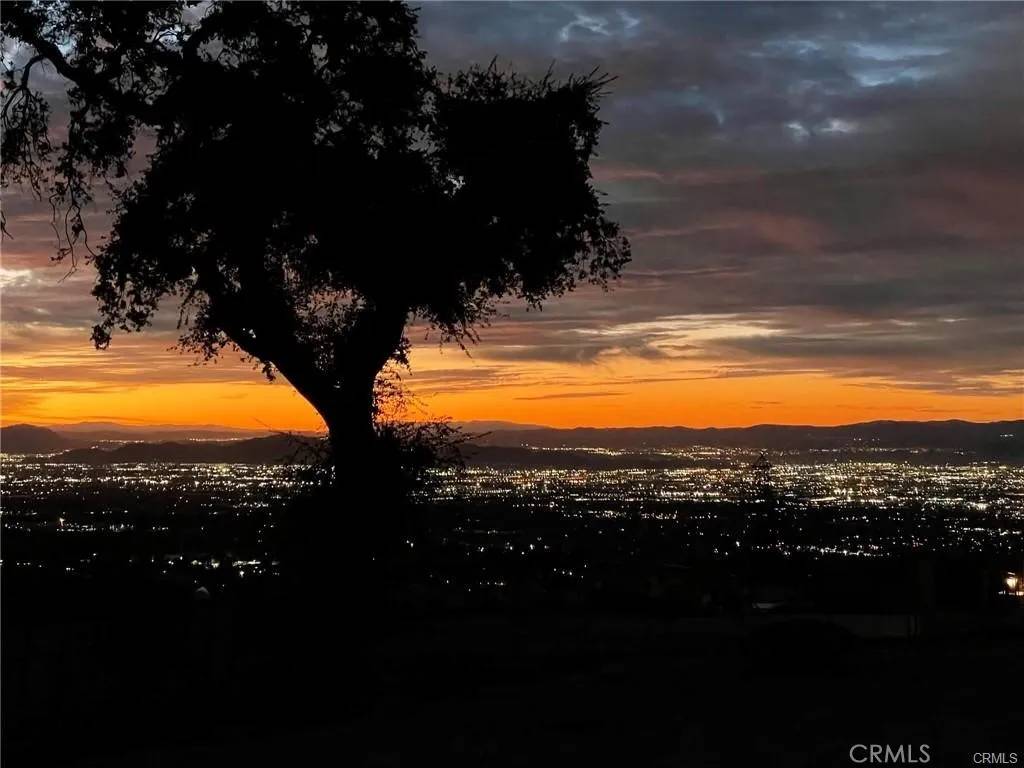 Rancho Cucamonga, CA 91737,0 Santina