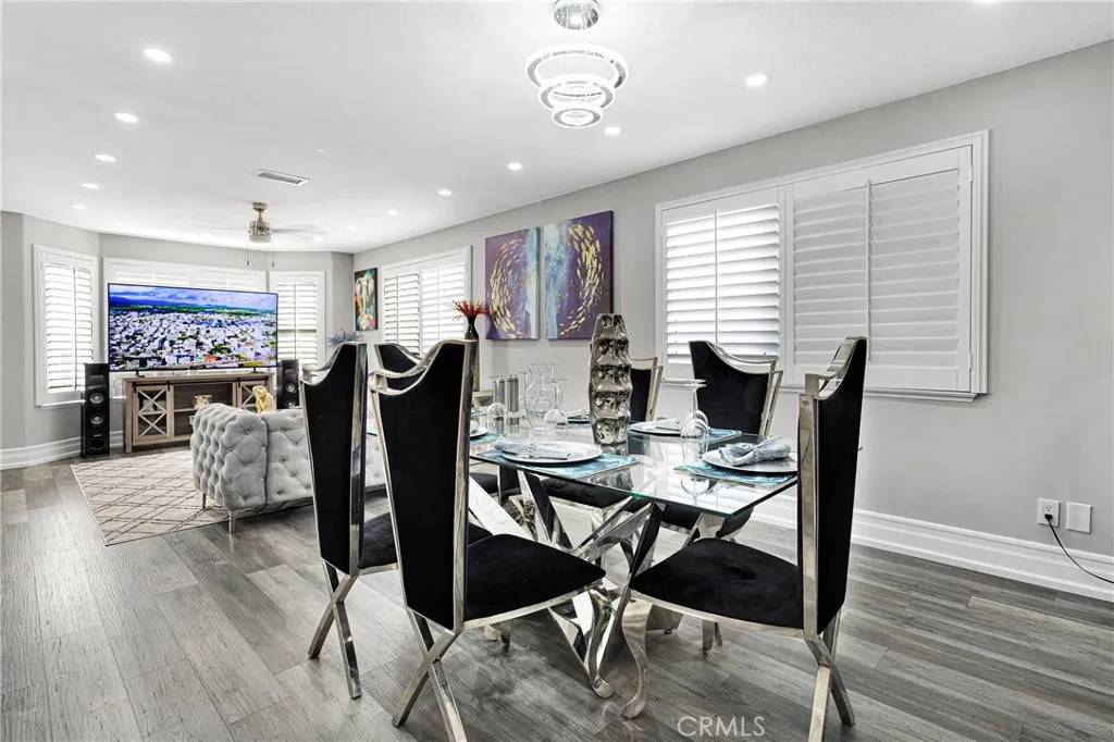 Victorville, CA 92395,13046 Bermuda Dunes Drive
