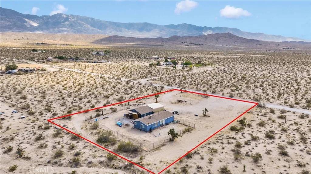 Lucerne Valley, CA 92356,9125 Visalia Avenue