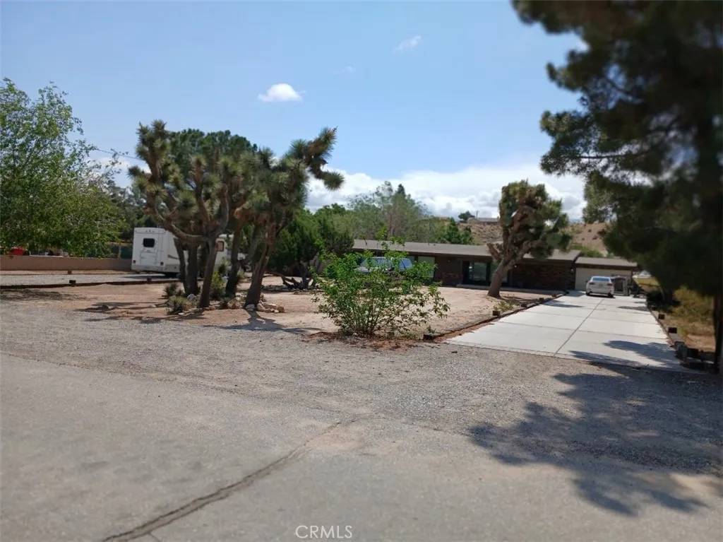 Hesperia, CA 92345,17539 Adobe Street