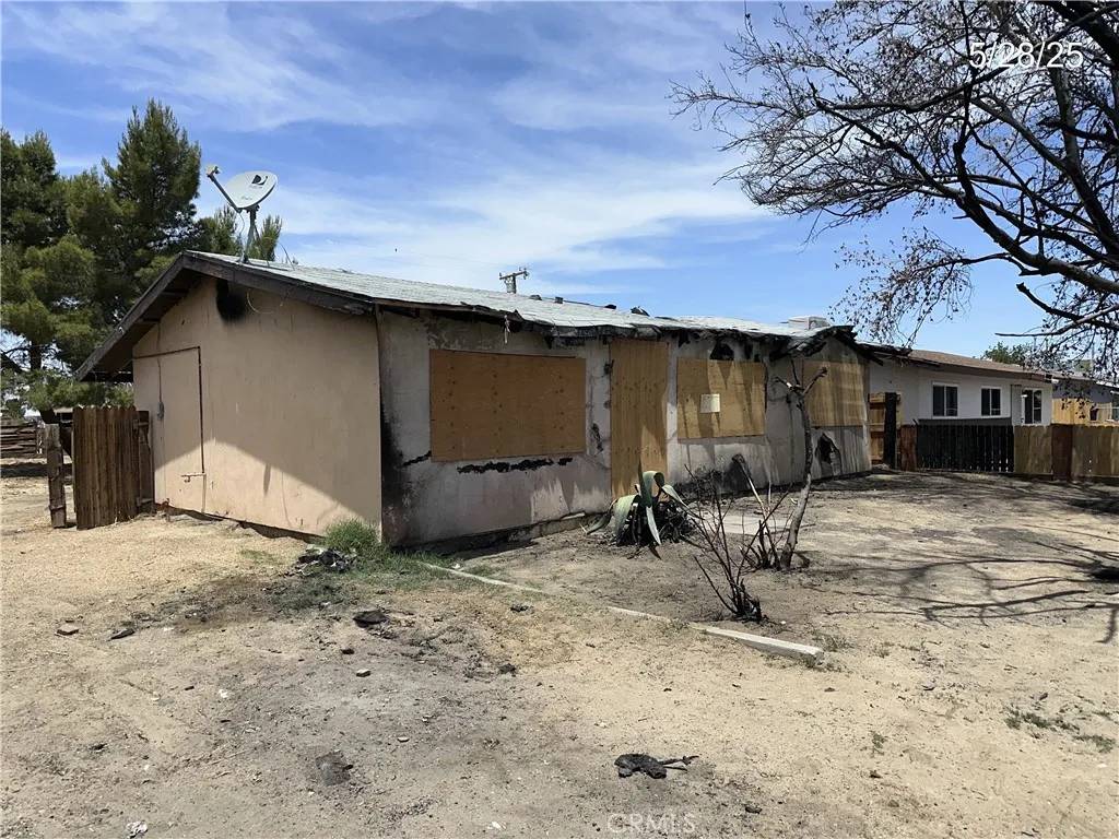 Barstow, CA 92311,35216 Maple Street