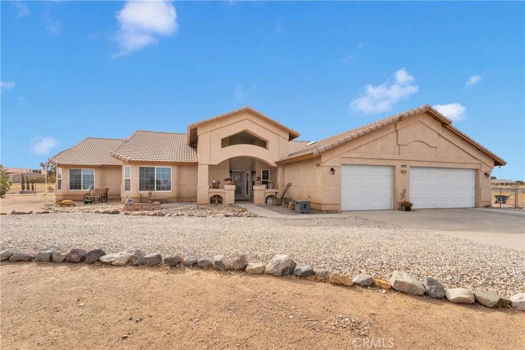 Oak Hills, CA 92344,10776 Joshua Street