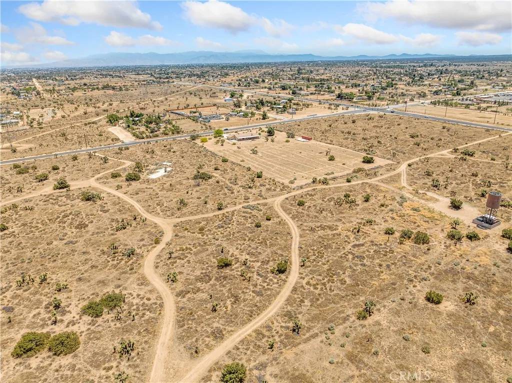 Phelan, CA 92371,759 La Mirada