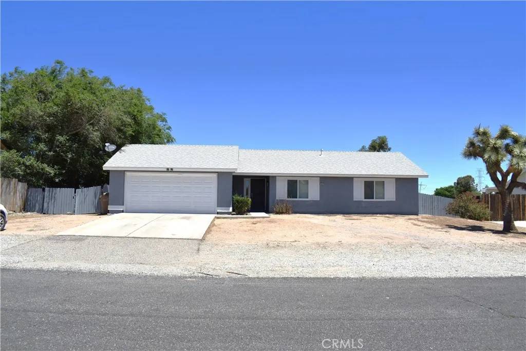 Hesperia, CA 92345,13548 Mount Ranier Way