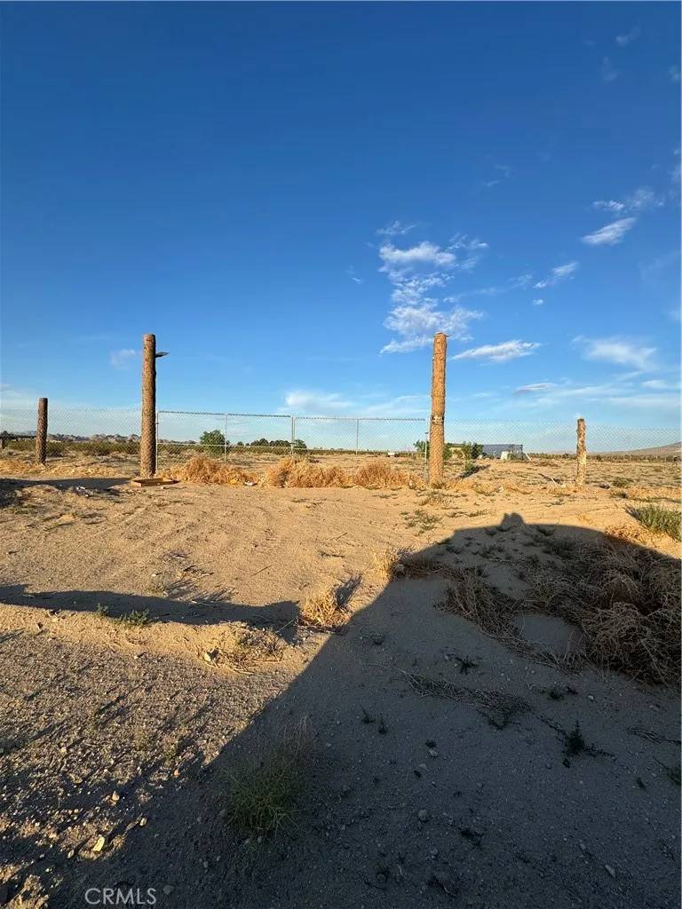 Lucerne Valley, CA 92356,0 Midway