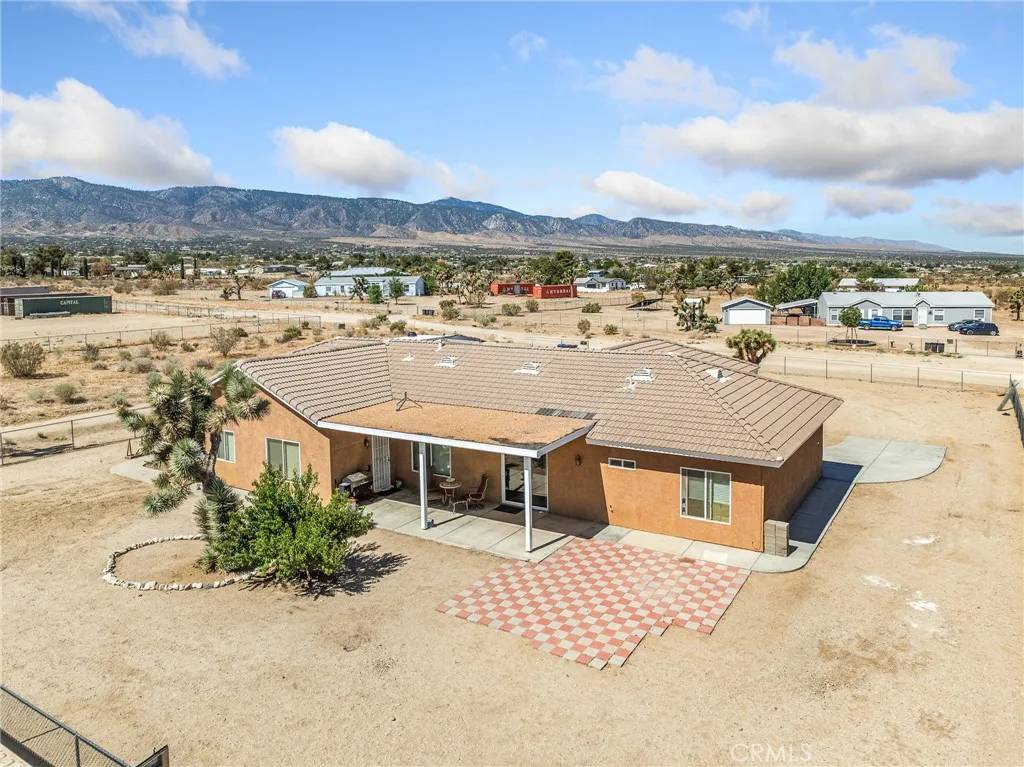 Pinon Hills, CA 92372,11823 Wintergreen Road
