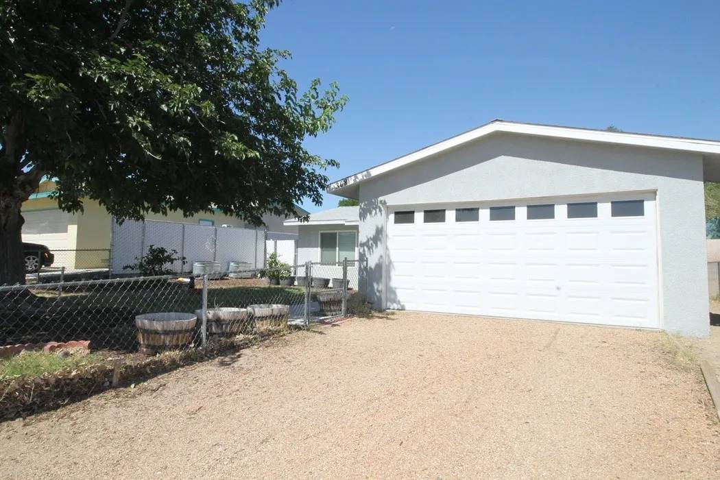 Barstow, CA 92311,308 Muir Avenue