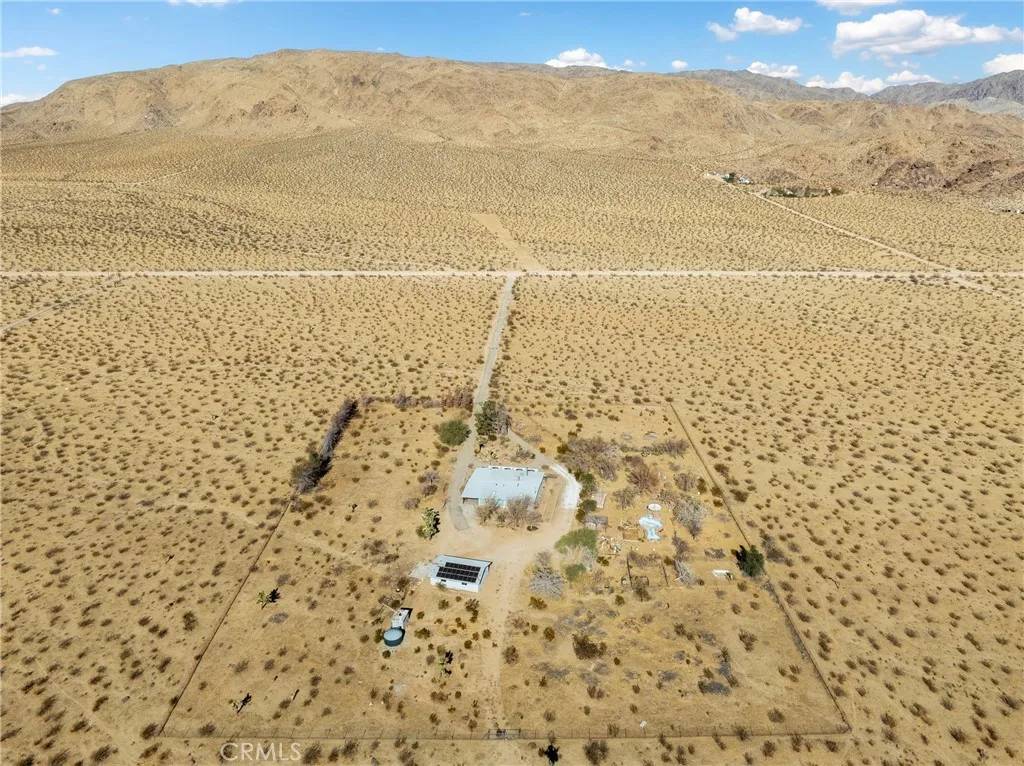 Lucerne Valley, CA 92356,29595 Cove Road