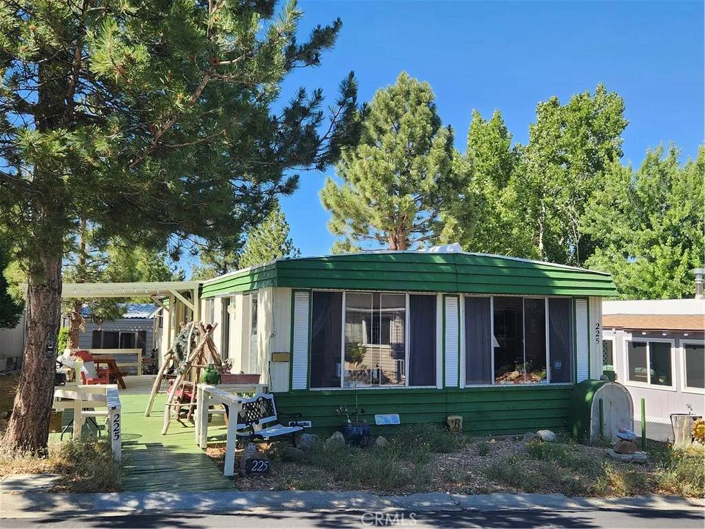 Big Bear City, CA 92314,391 Montclair #225