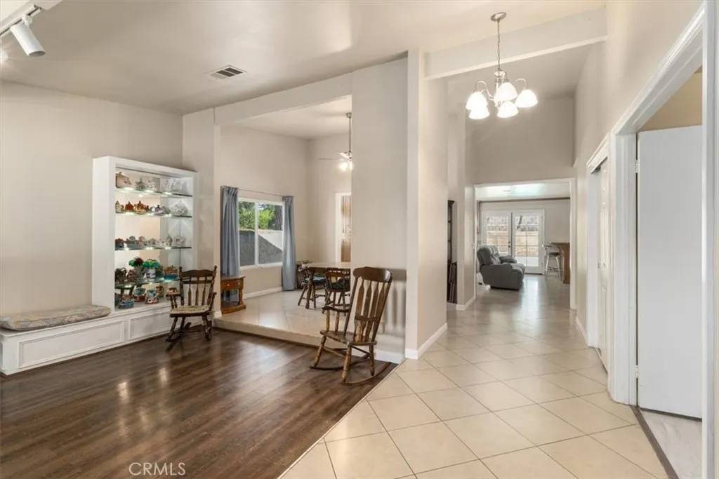 Upland, CA 91786,1193 w 13th Street