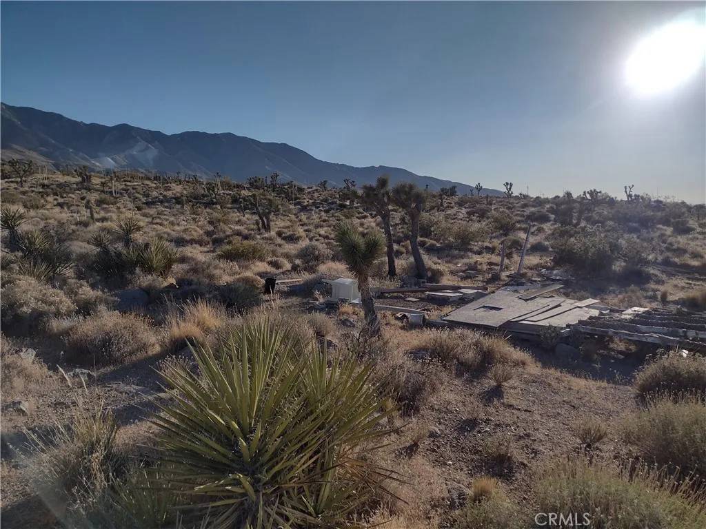 Lucerne Valley, CA 92356,15 Tate