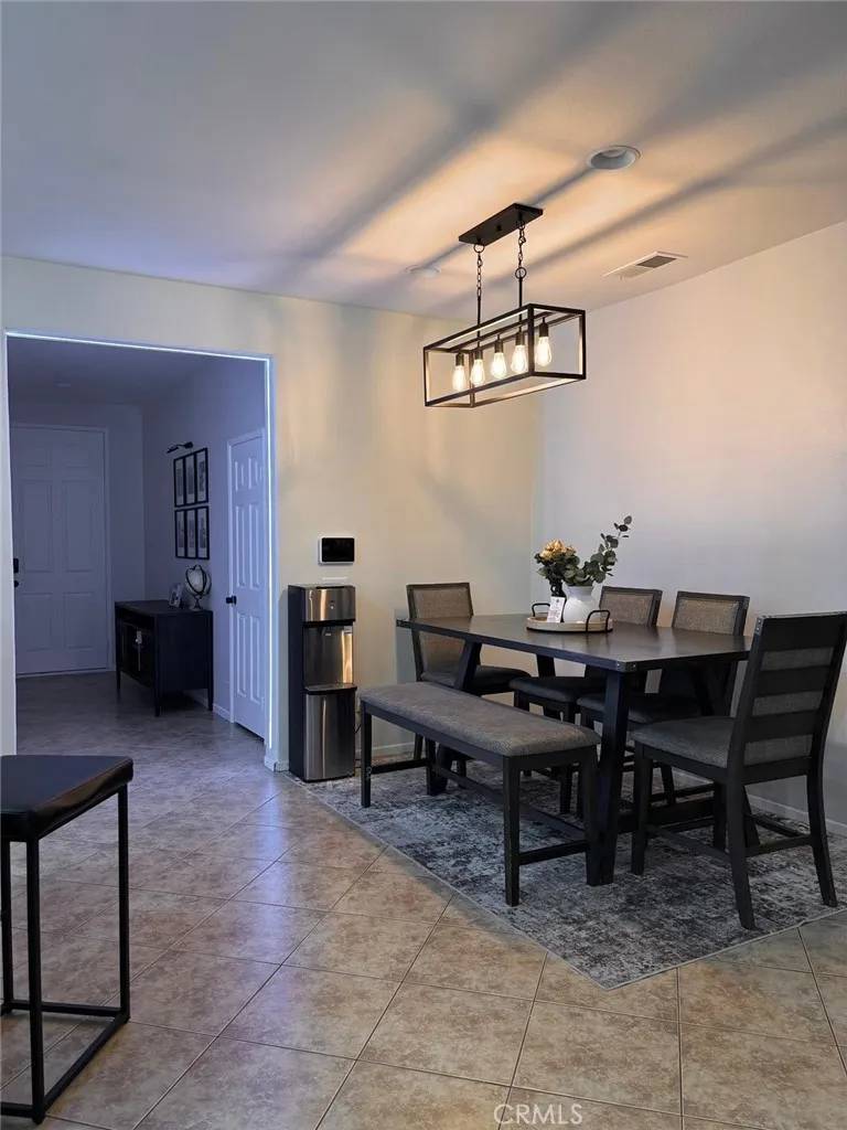 Adelanto, CA 92301,11843 Broad Oak Court