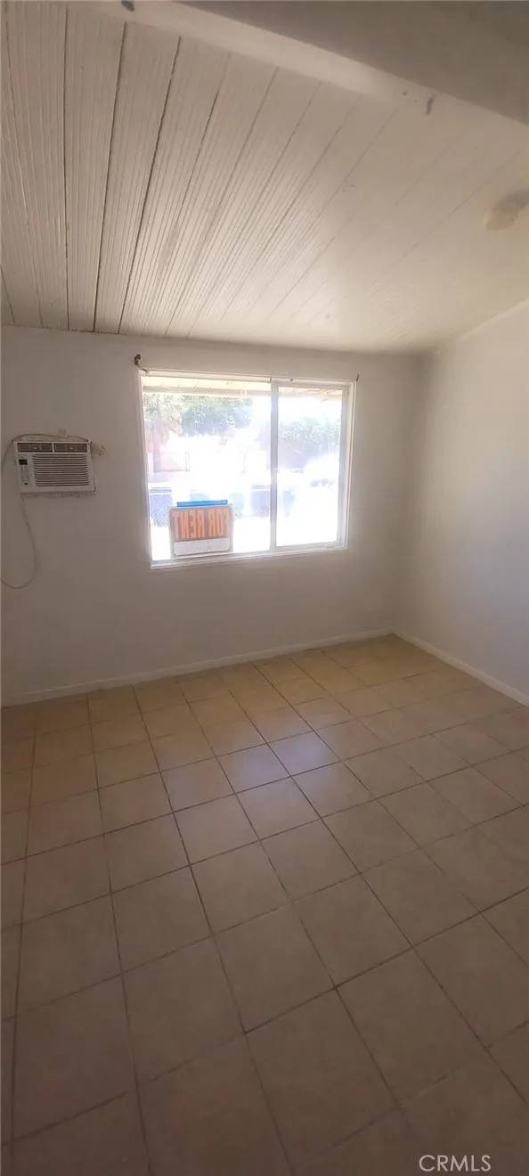 Lancaster, CA 93534,45541 Gadsden Avenue