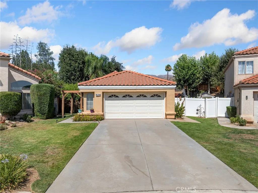 Highland, CA 92346,7527 Homestead Lane