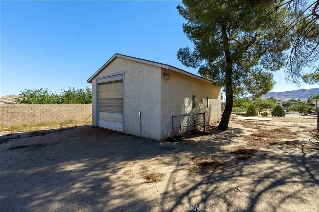 Hesperia, CA 92345,18016 Westlawn Street